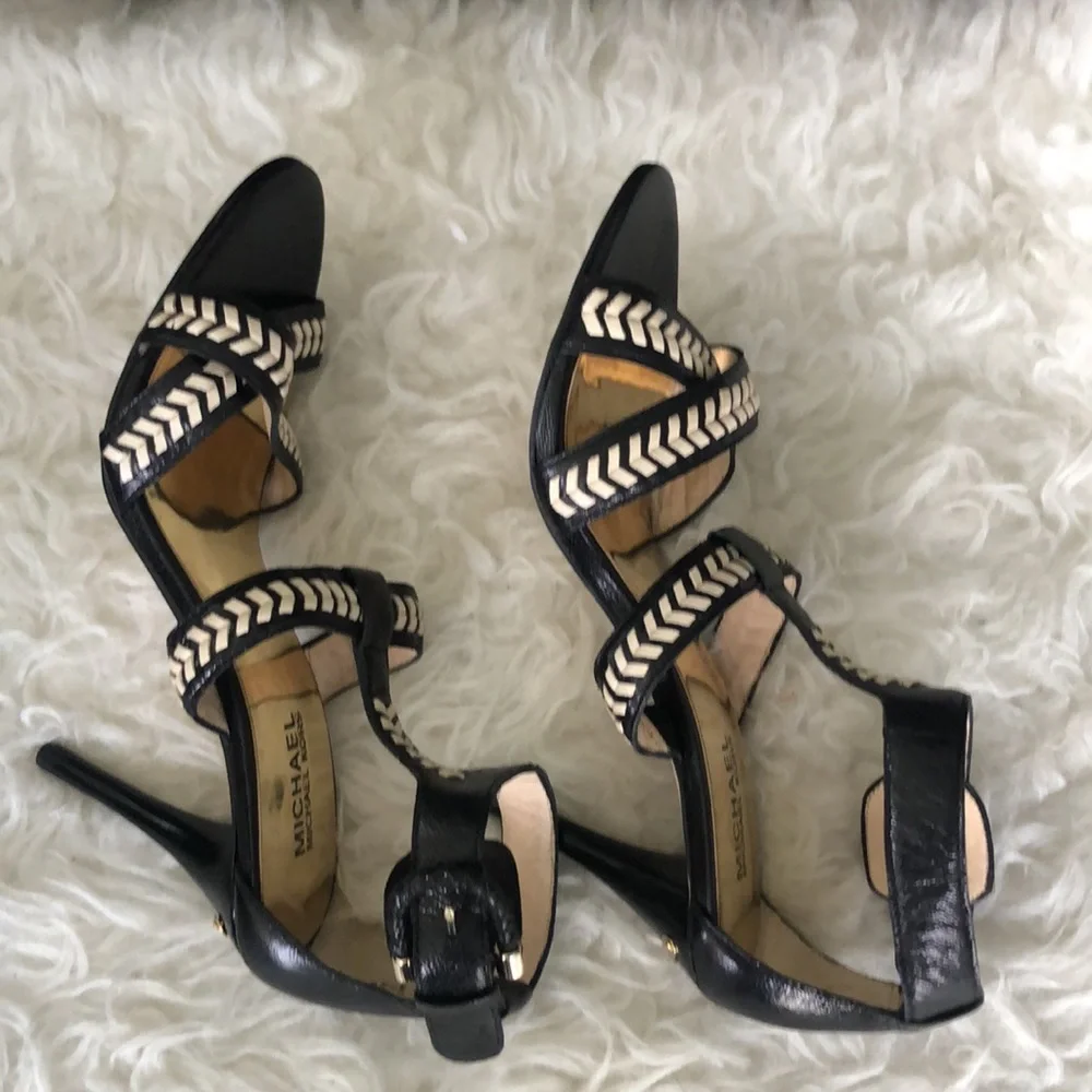 Michael Michael Kors Women’s Leather Strap Sandals - Picture 4 of 16
